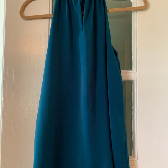 Blue green top - Picture 2 of 3